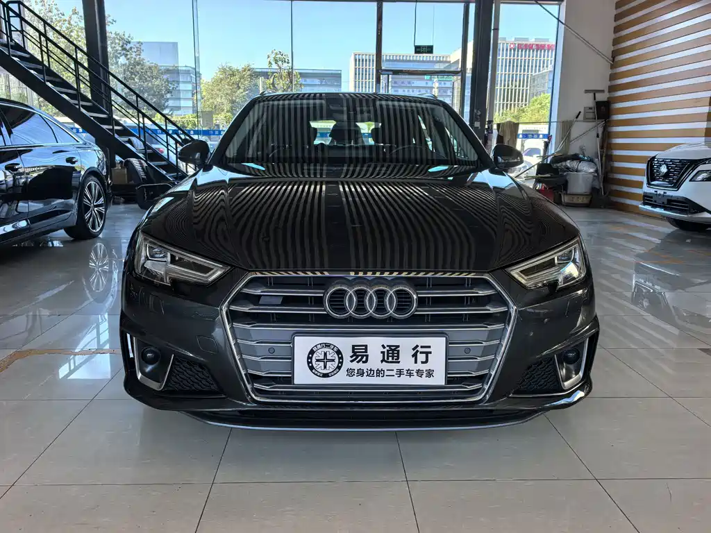 Audi A4 (Import) — миниатюра 2