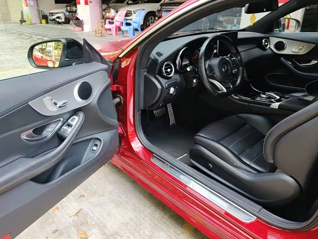 Mercedes-Benz C-Class (Import) — миниатюра 16