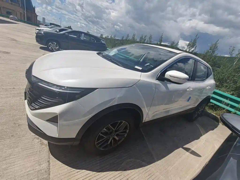 Nissan Qashqai — миниатюра 5