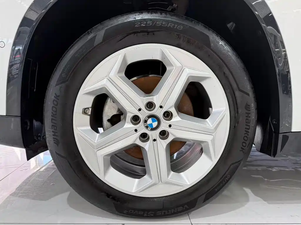 BMW X1 — миниатюра 12