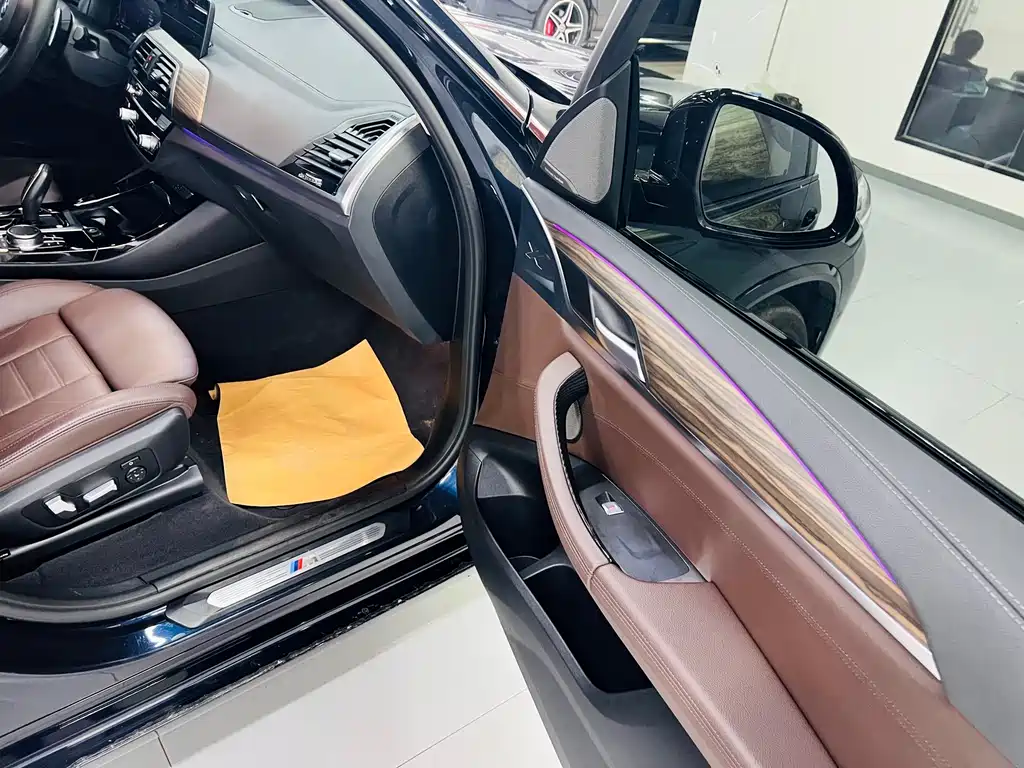 BMW X3 — миниатюра 10
