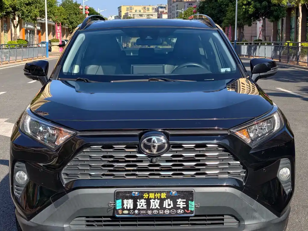 TOYOTA RAV4 RONGFANG