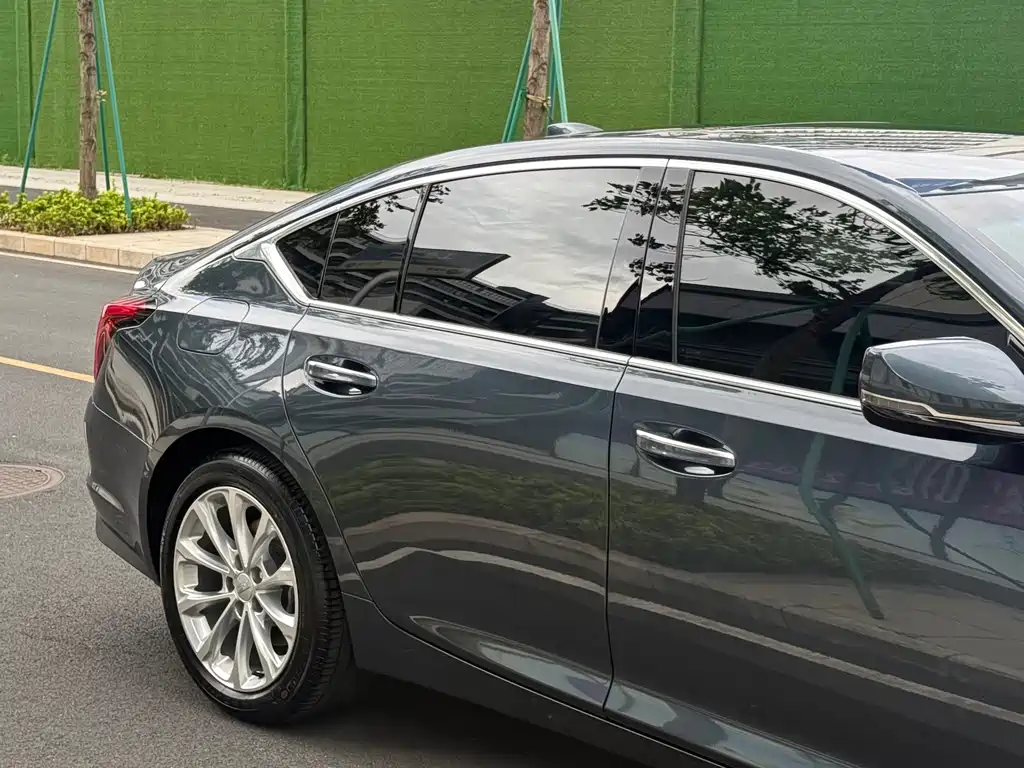 Cadillac CT5 — миниатюра 18