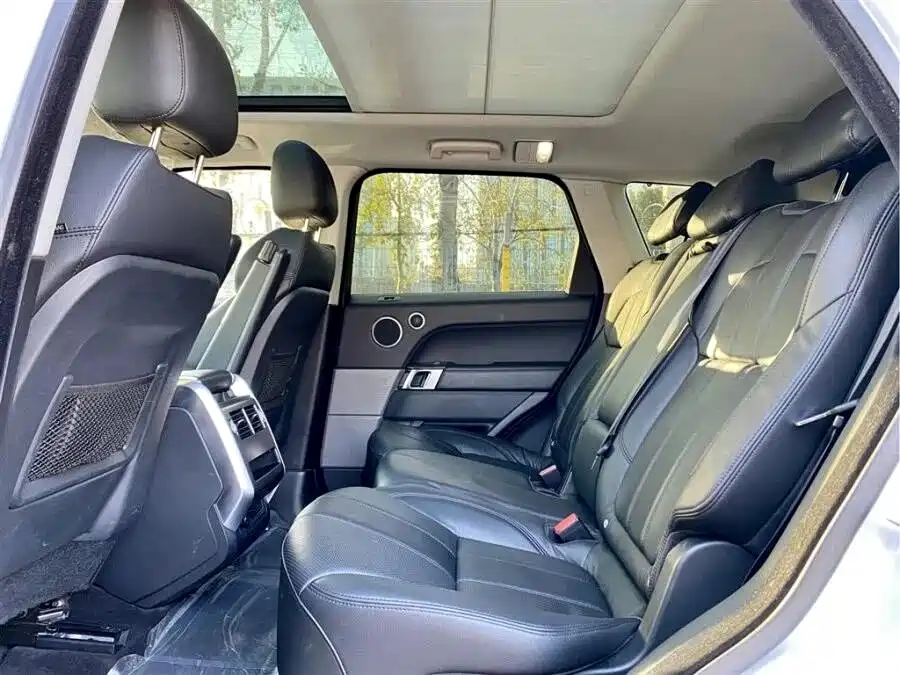 Land Rover Sport — миниатюра 7