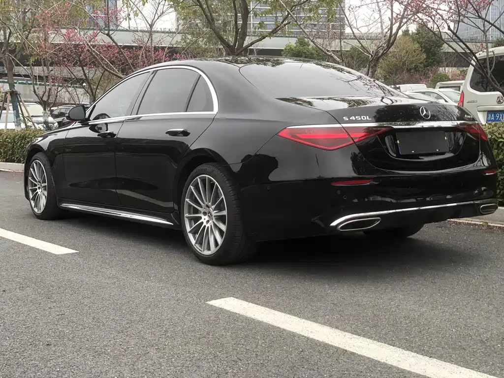 MERCEDES-BENZ S CLASS