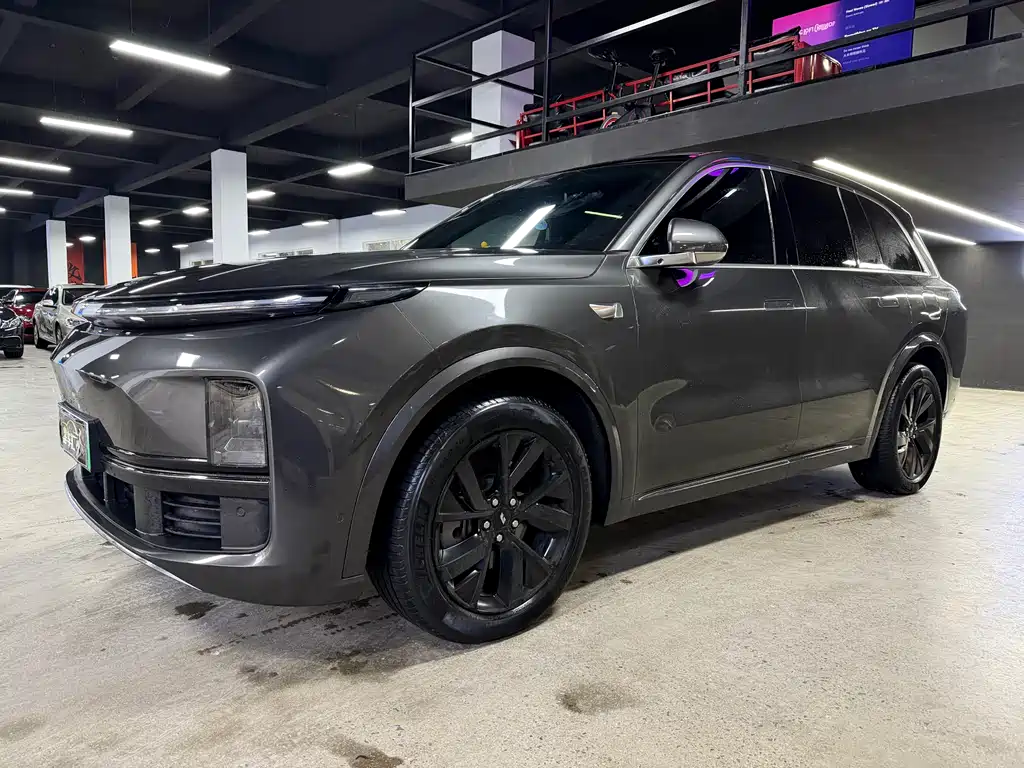 Li Auto IDEAL L8