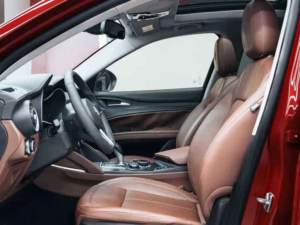 Alfa Romeo Stelvio — миниатюра 9