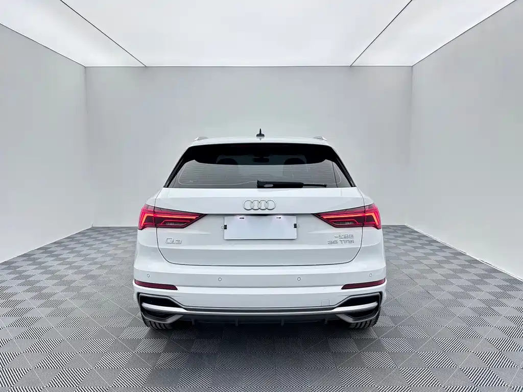 Audi Q3 — миниатюра 5