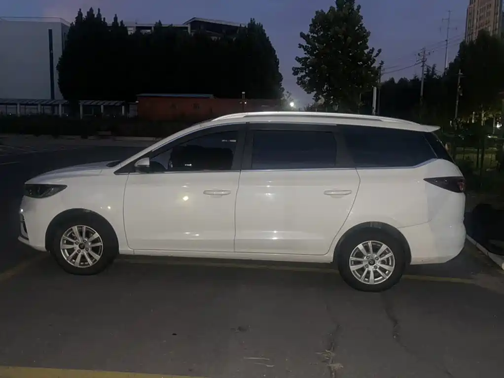 Baojun 360 — миниатюра 9
