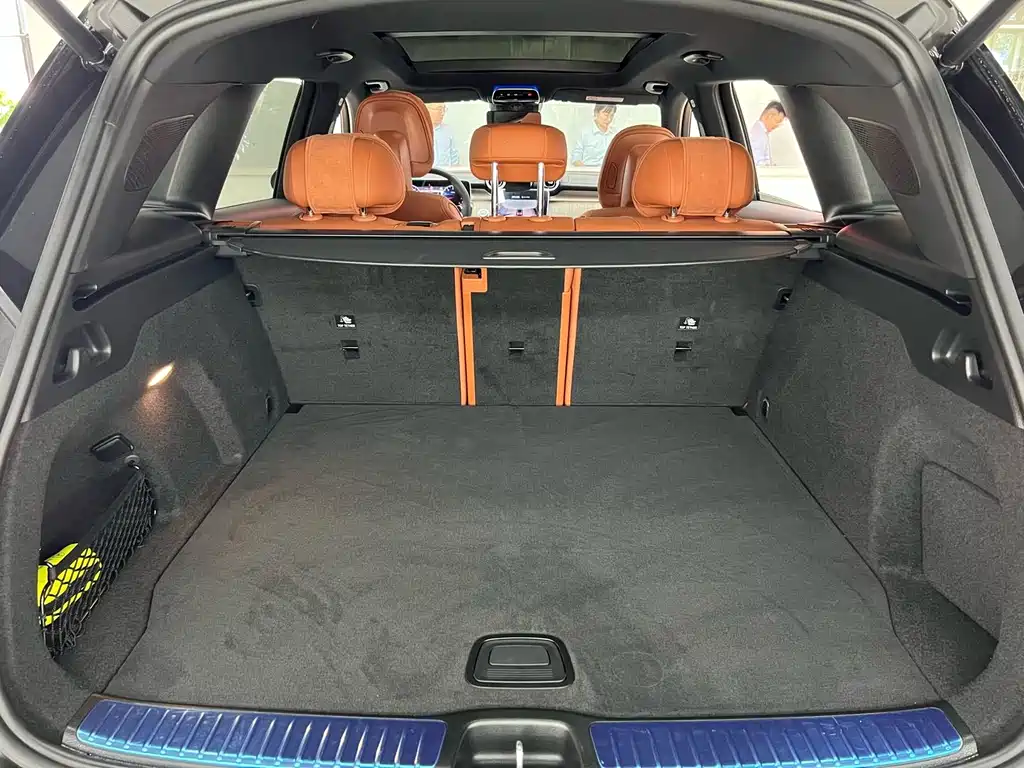 Mercedes-Benz GLC — миниатюра 23