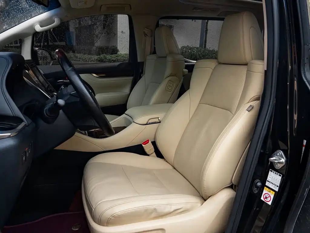 Toyota Alphard 2015 3.5L Luxury