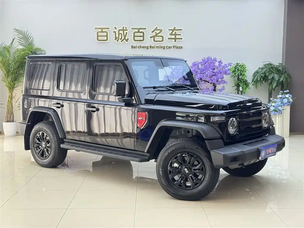 212 T01 2024 2.0T