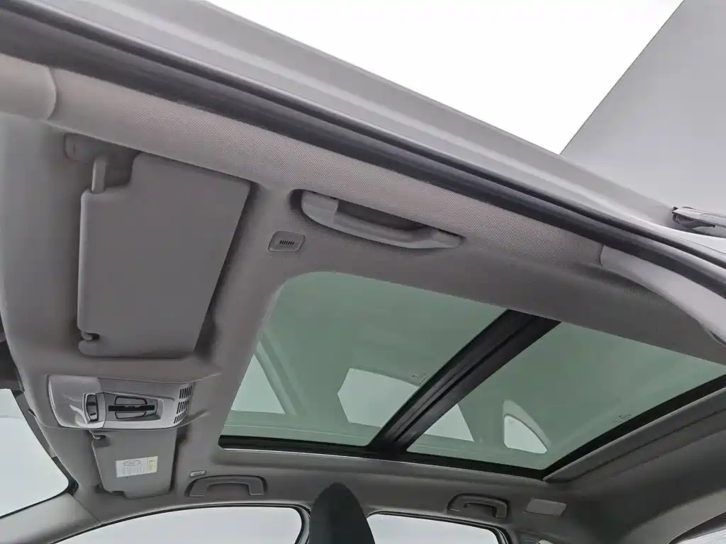 BMW 2 Series Active Tourer — миниатюра 14