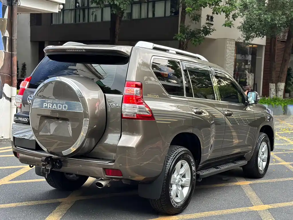 Toyota Prado (Import) — миниатюра 6