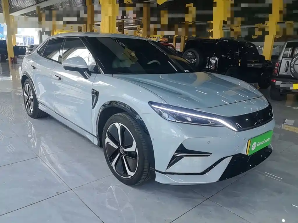 BYD L EV — миниатюра 4