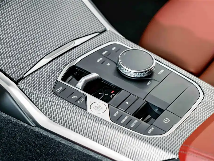 BMW 3 Series — миниатюра 14