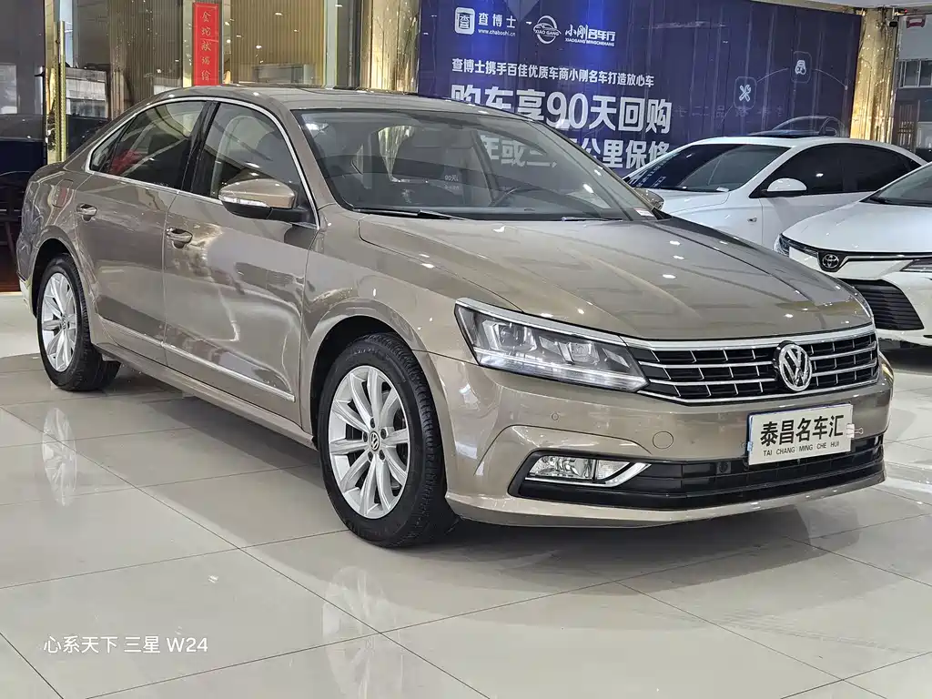 VOLKSWAGEN PASSAT