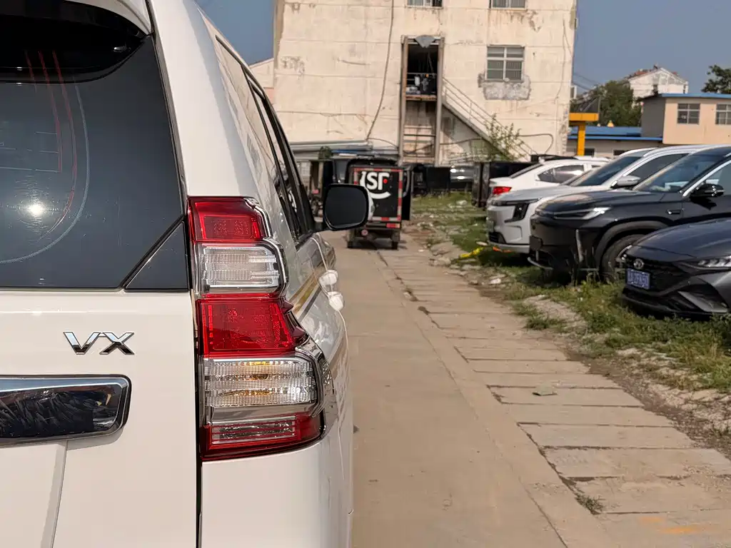 Toyota Land Cruiser Prado 2014 4.0L AT TX-L