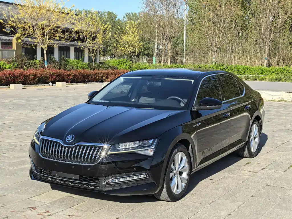 Skoda Superb 2020