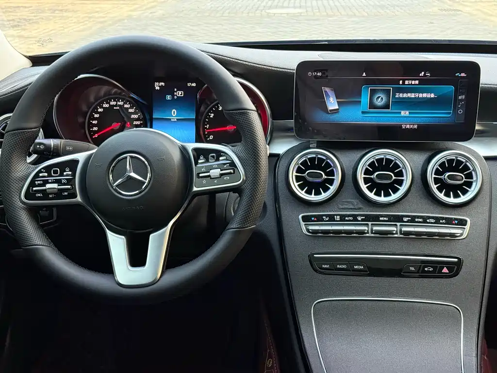 MERCEDES-BENZ C CLASS