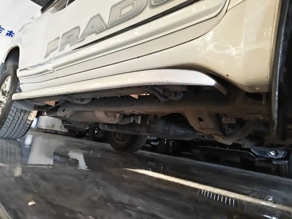 Toyota Prado — миниатюра 21
