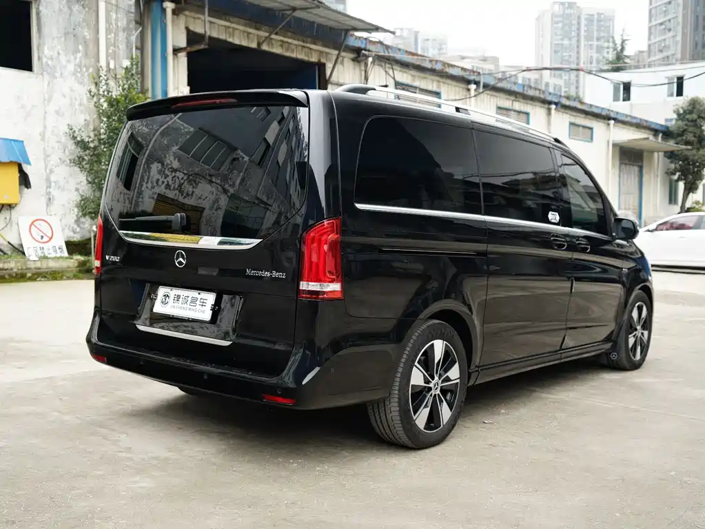 MERCEDES-BENZ V CLASS