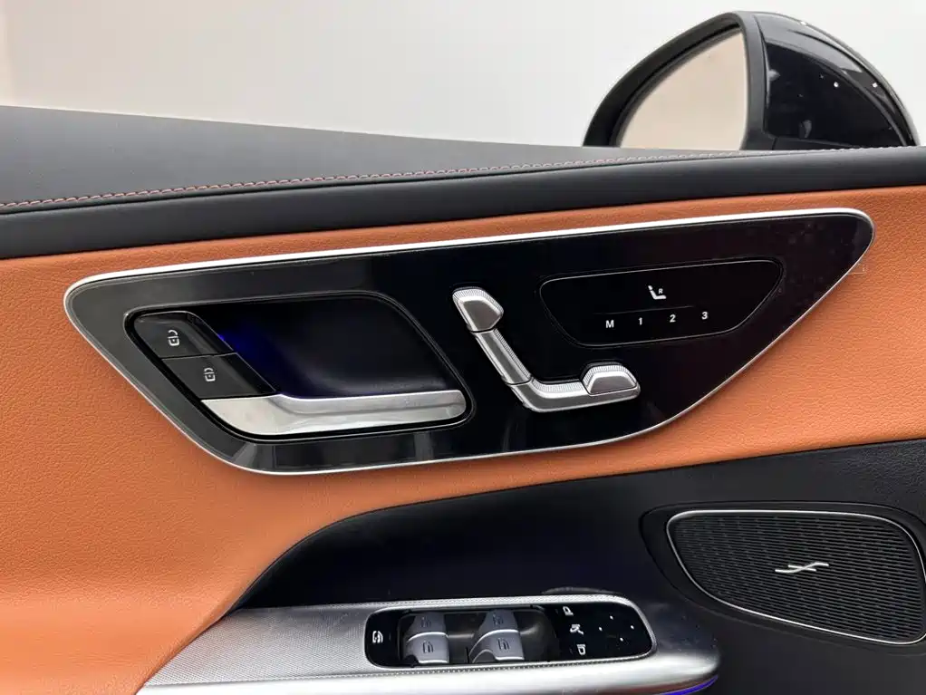 Mercedes-Benz GLC — миниатюра 15