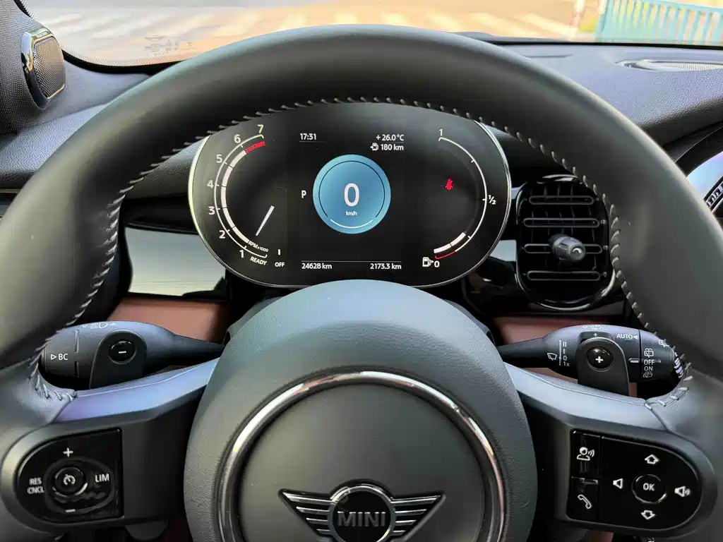 MINI Mini — миниатюра 15