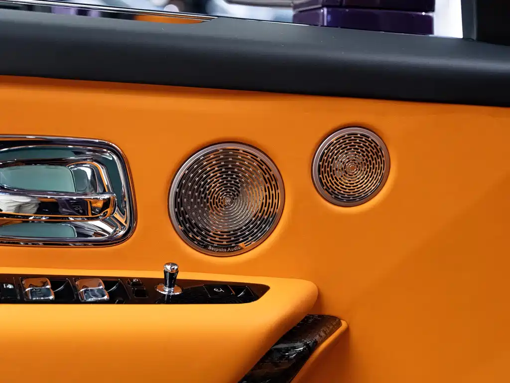 Rolls-Royce Cullinan 2018 мест