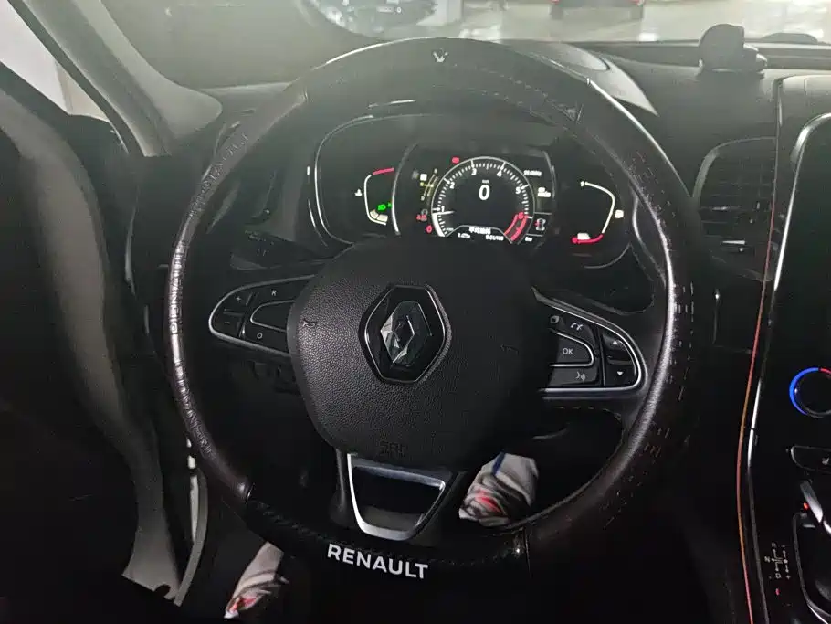 Renault Espace — миниатюра 15