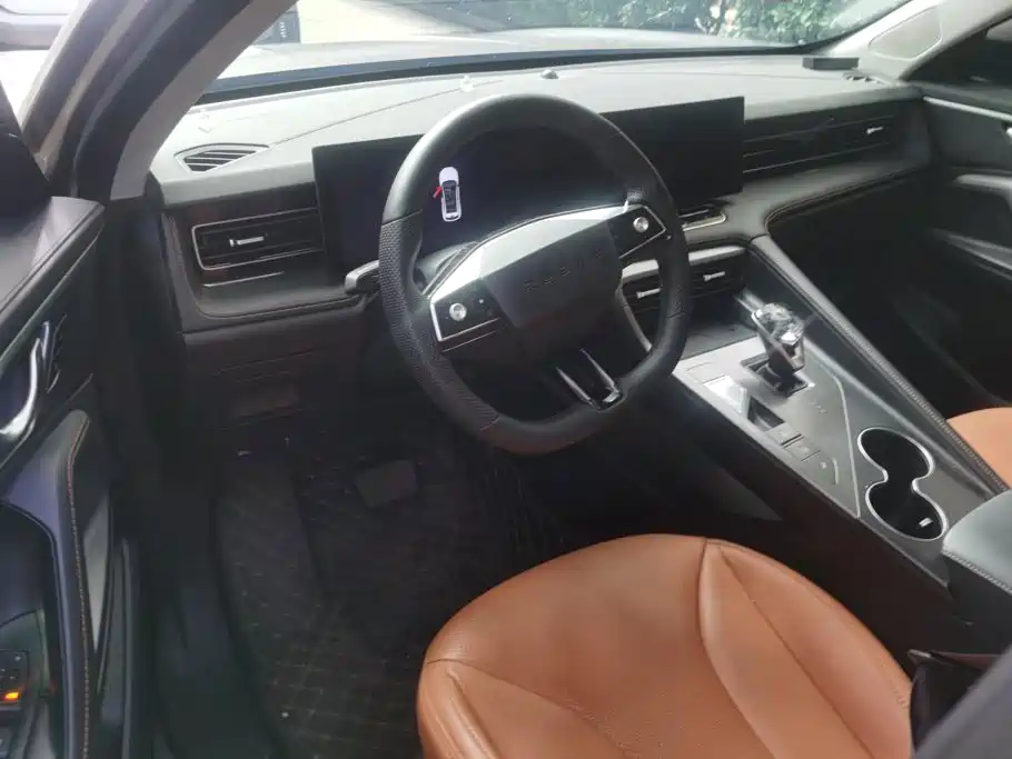 Roewe RX5 New Energy — миниатюра 12