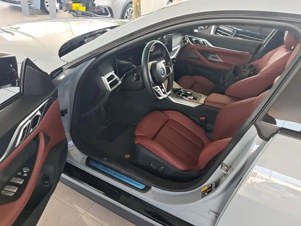 BMW i4 — миниатюра 16