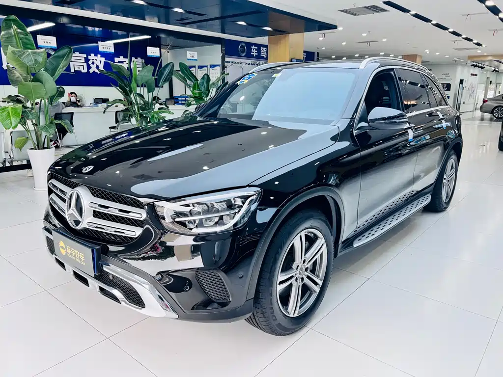 Mercedes-Benz GLC 2021