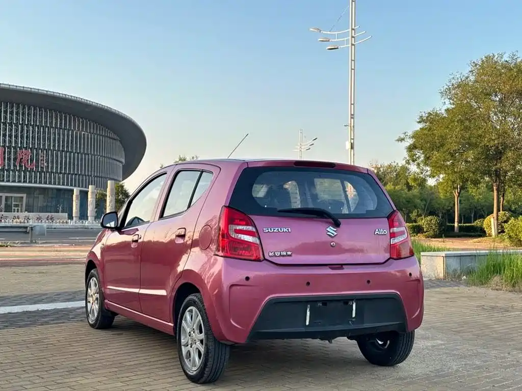 Suzuki Alto — миниатюра 6