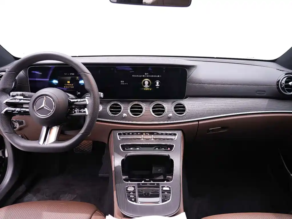 Mercedes-Benz E-Class — миниатюра 21