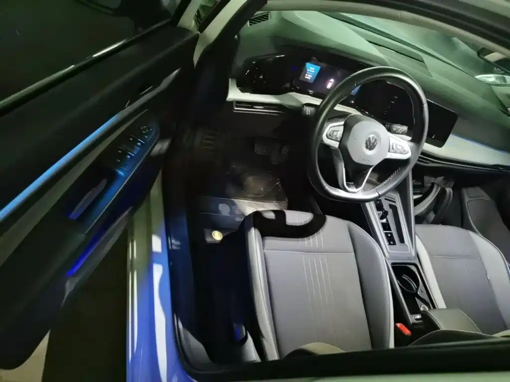 Volkswagen Golf — миниатюра 16