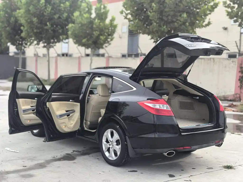 Honda Crosstour — миниатюра 7