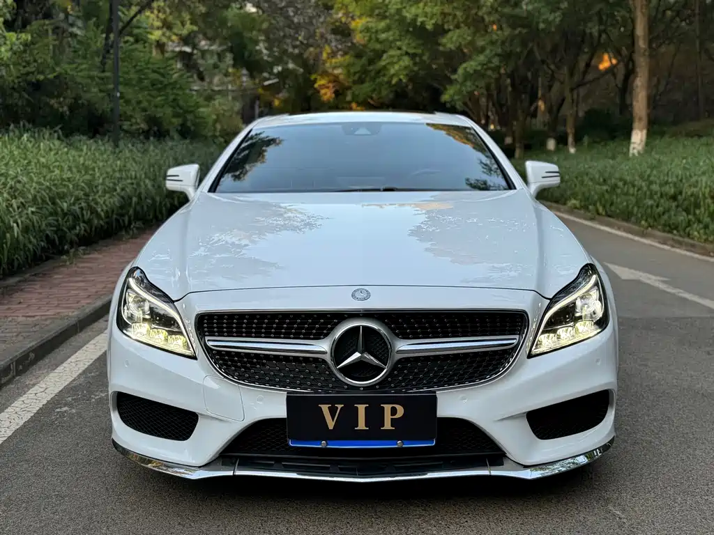 MERCEDES-BENZ CLS