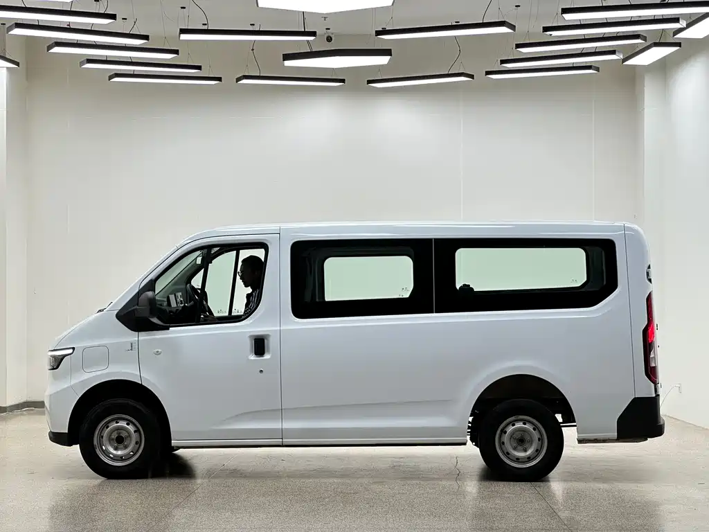 JMC E-Fushun — миниатюра 7
