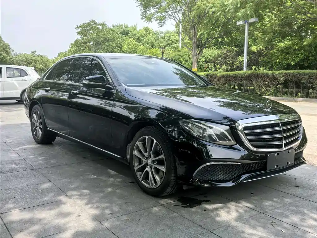 Mercedes-Benz E-Class E 2016 E 300 L Fashion