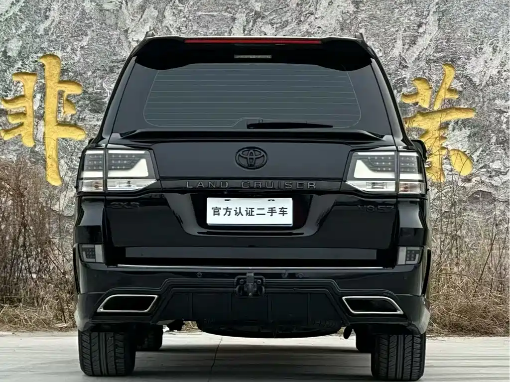 Toyota Land Cruiser — миниатюра 9