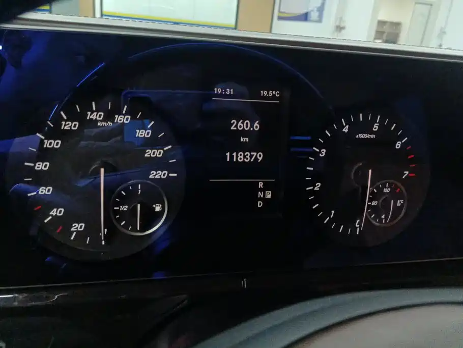 Mercedes-Benz Vito — миниатюра 14