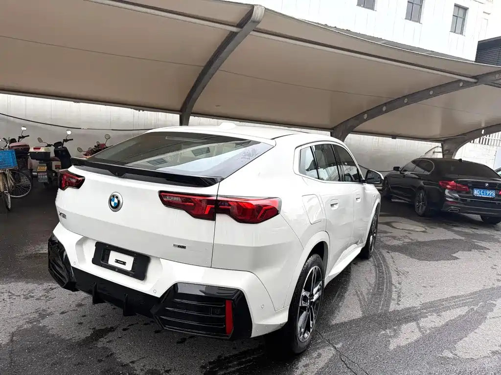 BMW X2 2024 sDrive25i M Sport