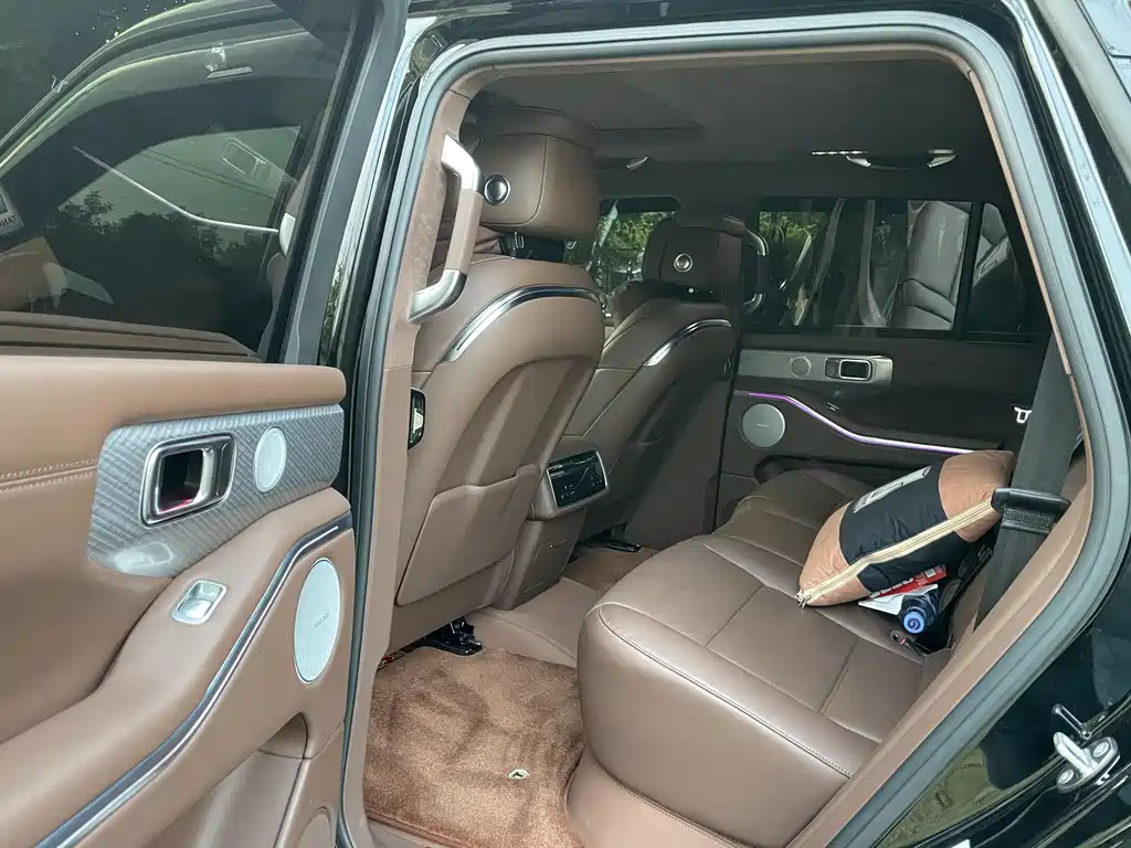 TANK TANK 700 NEW ENERGY