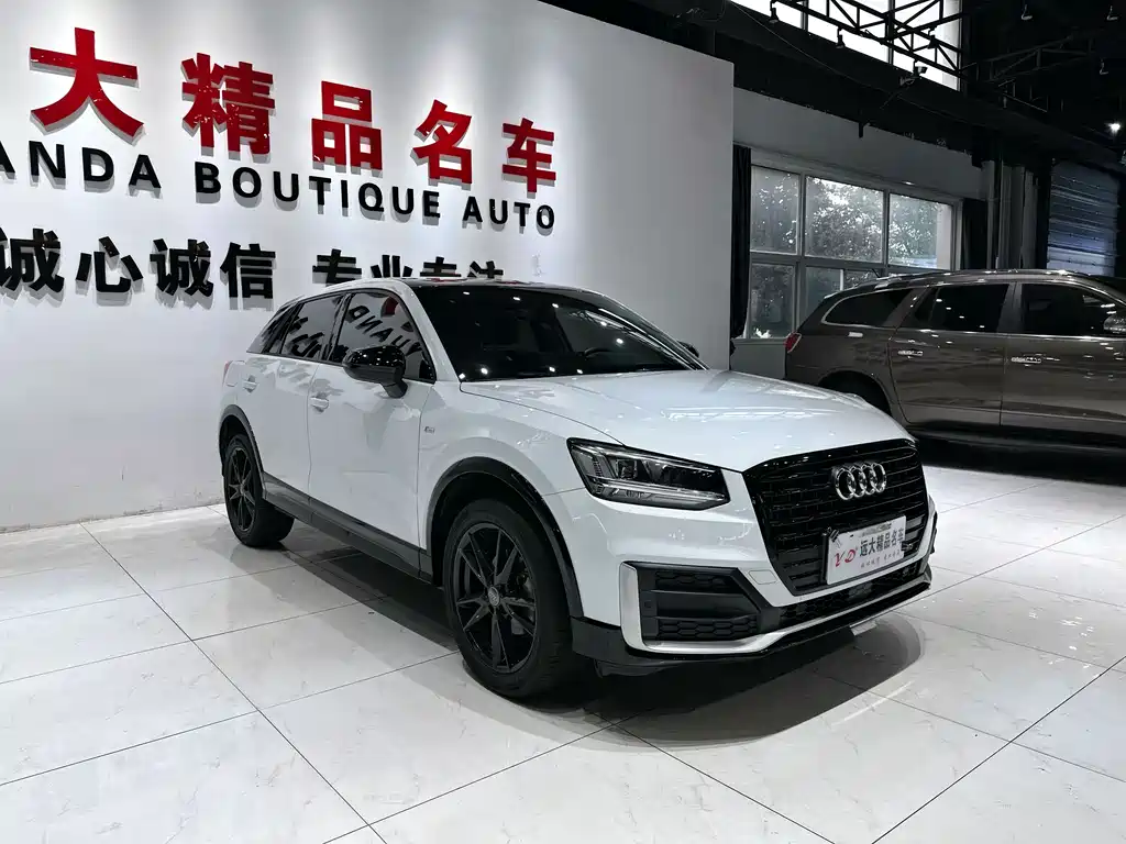 Audi Q2L 2020 35 TFSI