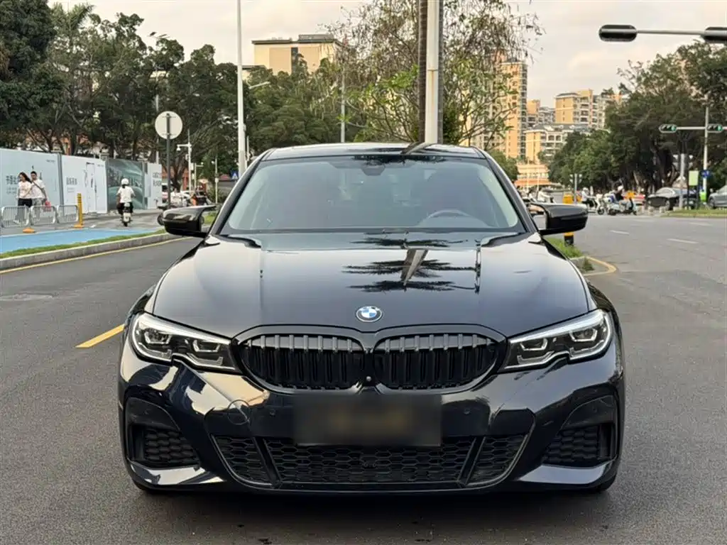 BMW 3 Series 2020
