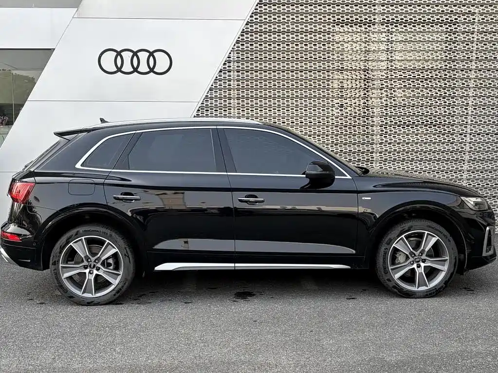 Audi Q5L 2022 45T Luxury