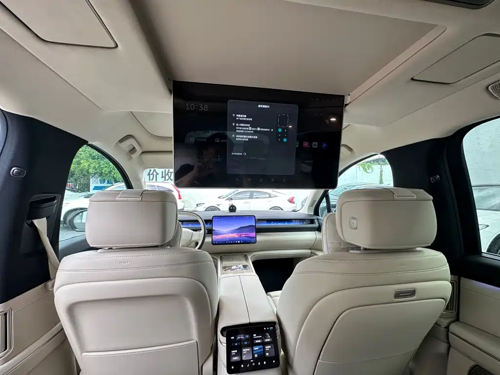 NIO ES8 2026 мест Executive Luxury