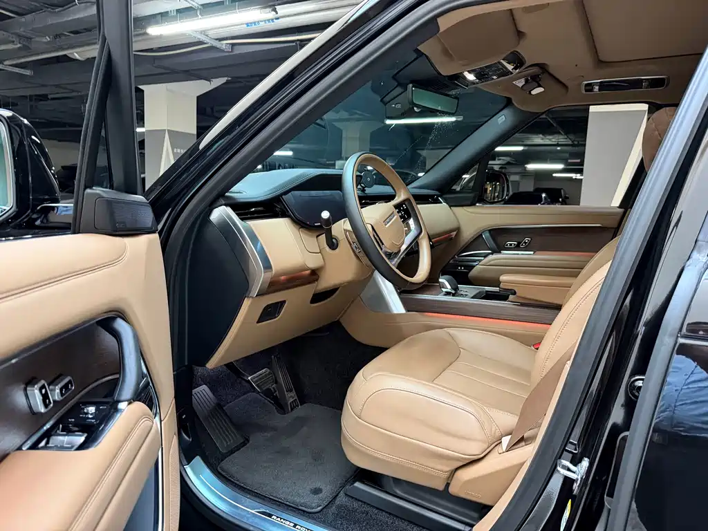 Land Rover Range Rover — миниатюра 6