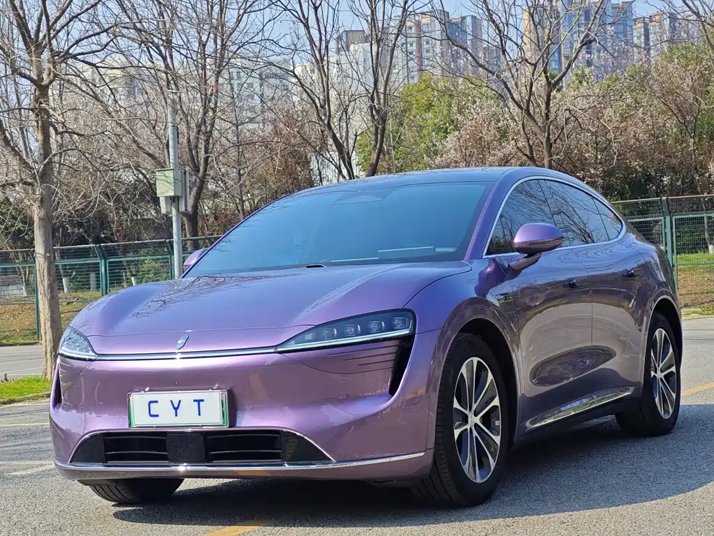 智界 Zhijie R7 2025